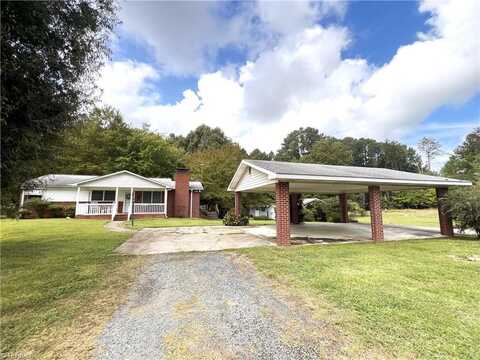 4286 Ellisboro Road, Stokesdale, NC 27357