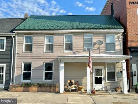 23 W MARKET STREET, JONESTOWN, PA 17038