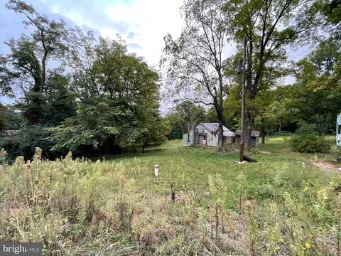 15059 MOUNTAIN GREEN ROAD, WILLOW HILL, PA 17271