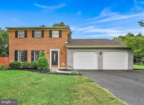 240 JENNIFER LANE, EPHRATA, PA 17522