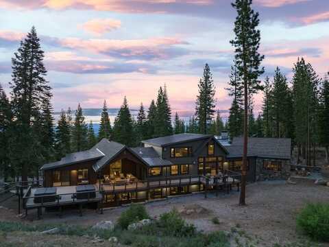 19505 Glades Court, Truckee, CA 96161