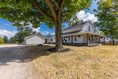 1681 S State Route 721, Laura, OH 45337