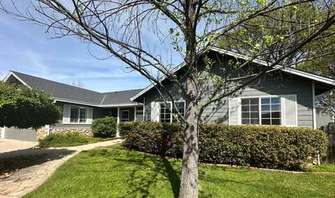 381 Oak Tree Circle, Murphys, CA 95247