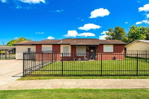 1702 Archdale Drive, Corpus Christi, TX 78416