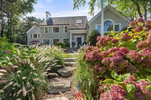 49 North Bay Road, Osterville, MA 02655