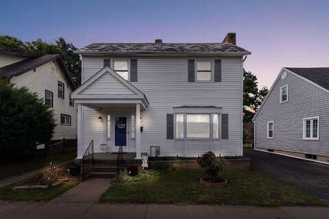 527 N Spring Street, Logan, OH 43138