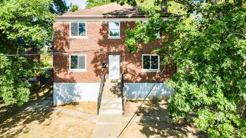 3139 Bracken Woods Lane, Cincinnati, OH 45211