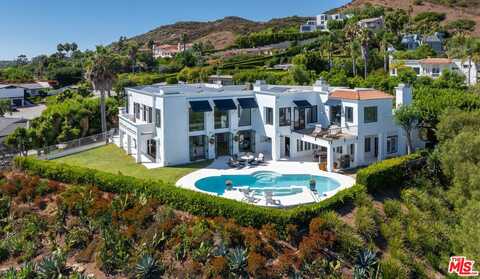 26742 Via Linda St, Malibu, CA 90265