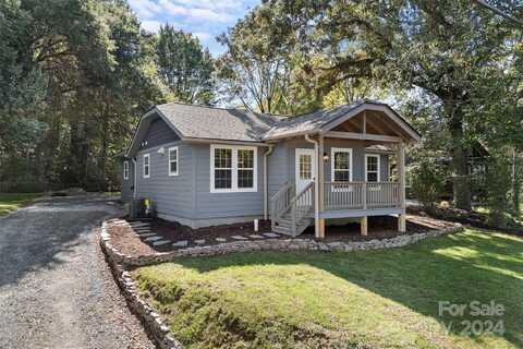 515 Fisher Road, Brevard, NC 28712