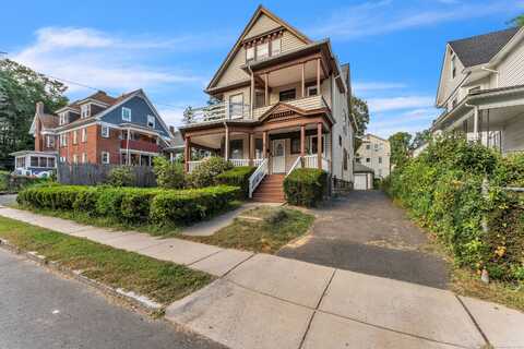 12-14 Vineland Terrace, Hartford, CT 06112