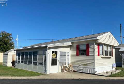 8175 North Shore Boulevard, Marblehead, OH 43440