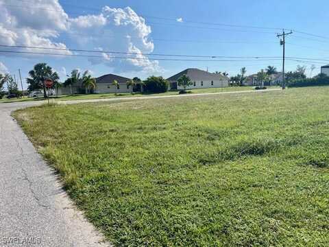 800 NW 38th Avenue, Cape Coral, FL 33993