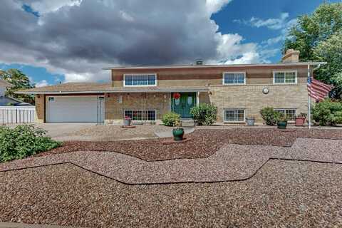 820 MT TAYLOR Avenue, Grants, NM 87020