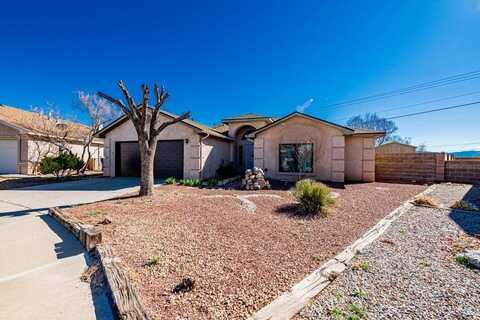 682 WAGON TRAIL Street, Los Lunas, NM 87031