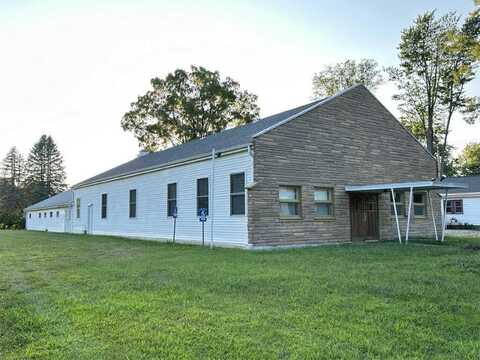 68740 East Street, Edwardsburg, MI 49112