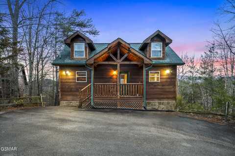 4176 Chamberlain Lane, Sevierville, TN 37862