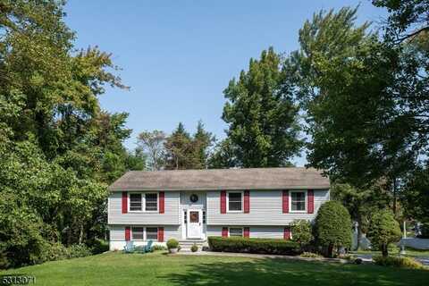 403 Rutherford Pl, Vernon, NJ 07422