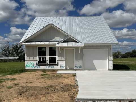 610 Gooch Avenue, Mason, TX 76856