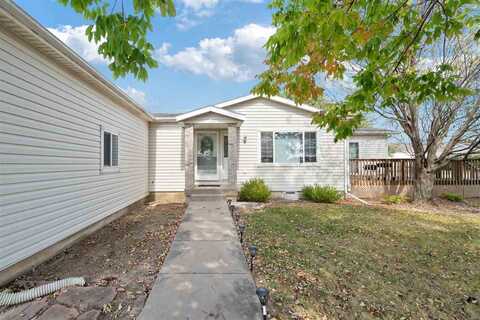 313 Paddock Cir, IowaCity, IA 52240