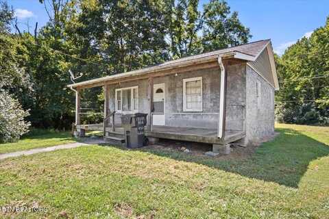 9136 Curtis Rd, Strawberry Plains, TN 37871