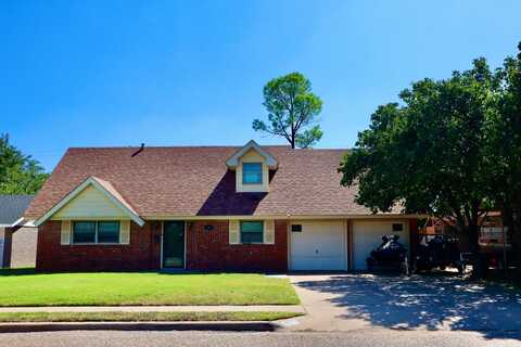 1907 67th, Lubbock, TX 79412