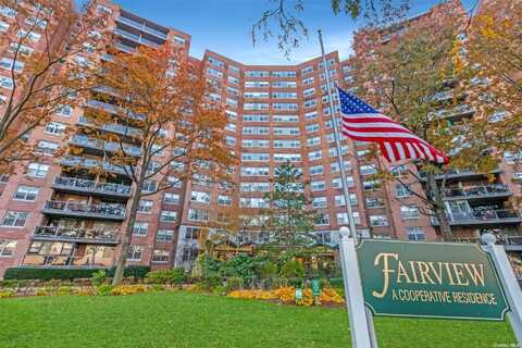 61-20 Grand Central Parkway, Forest Hills, NY 11375