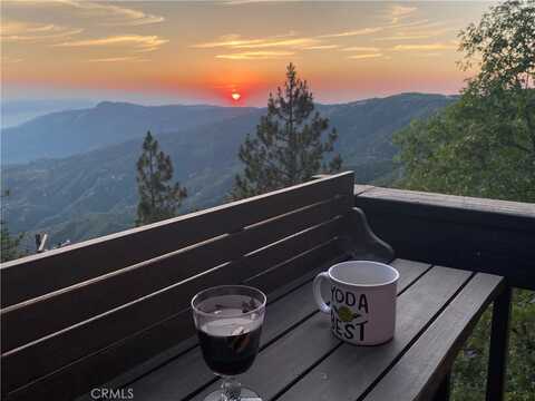 30897 Glen Oak Drive, Running Springs, CA 92382