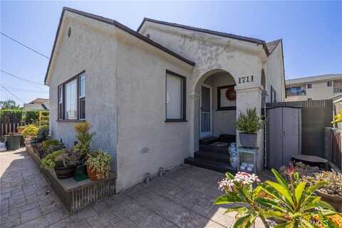 1711 S Grand Avenue, San Pedro, CA 90731