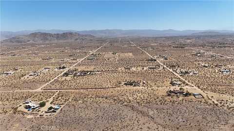 59952 Outpost Road, Yucca Valley, CA 92284