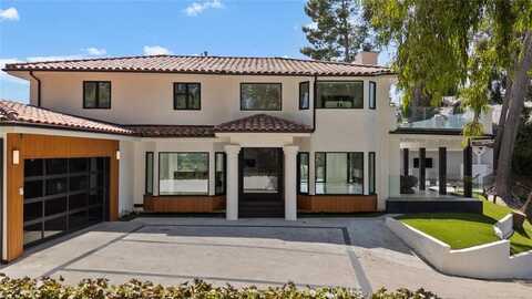 5252 Darro Road, Woodland Hills, CA 91364