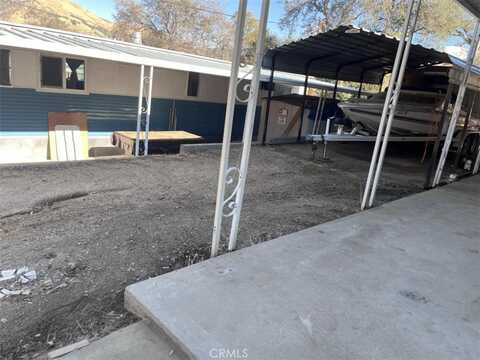 30367 E. Trimmer Springs Rd Space #16, Sanger, CA 93657