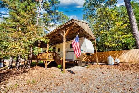 112 3rd Street, Ellijay, GA 30540