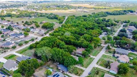 2701 Ames Road, Lancaster, TX 75134