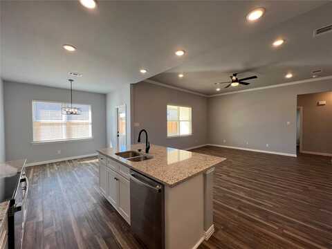 102 Levi Drive, Cleburne, TX 76031