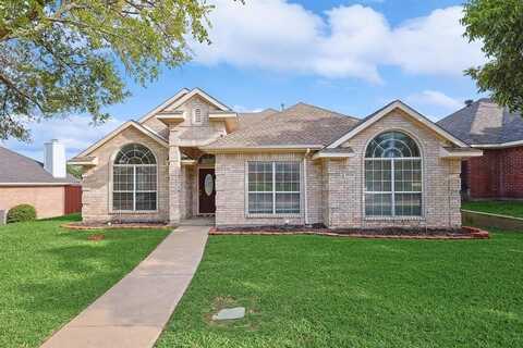 1124 San Saba Drive, Carrollton, TX 75007