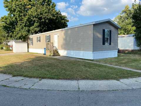 2065 McDivitt Ct., Milford, MI 48381