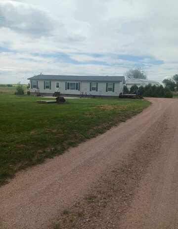 40 E. Dakota Junction Rd., Chadron, NE 69337