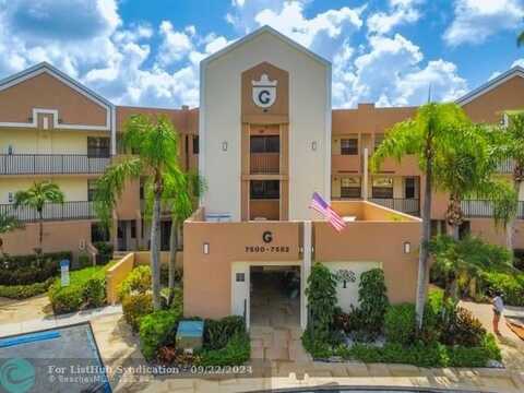 7558 Fairfax Dr, Tamarac, FL 33321