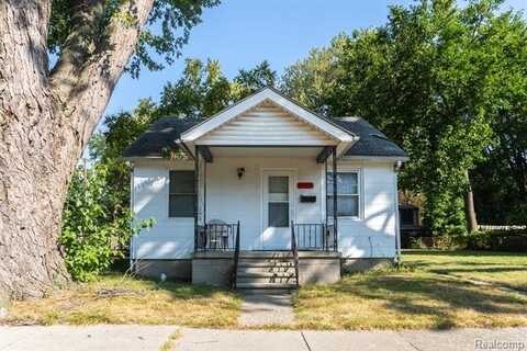 154 W MADGE Avenue, Hazel Park, MI 48030