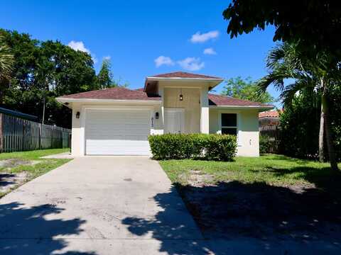 815 Forest Hill Boulevard, West Palm Beach, FL 33405