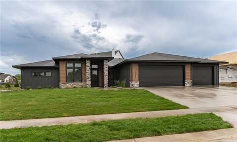 1547 Shannon Oaks Boulevard NE, Rochester, MN 55906