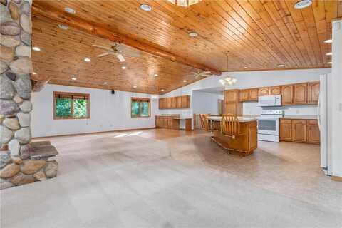 18693 Oak Knot Circle, Brainerd, MN 56401