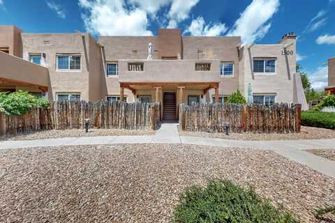 2210 Miguel Chavez, Santa Fe, NM 87505