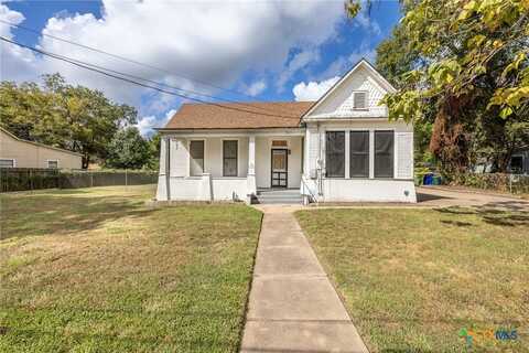 1125 Saint Peter Street, Gonzales, TX 78629