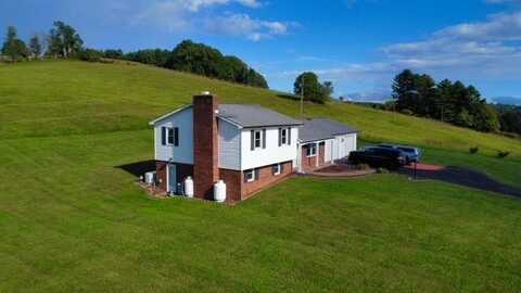 1519 Snake Creek Rd, Hillsville, VA 24343