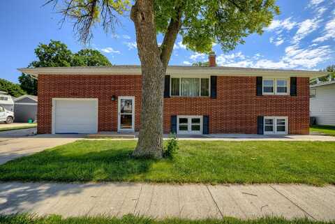 3115 33RD STREET, COLUMBUS, NE 68601