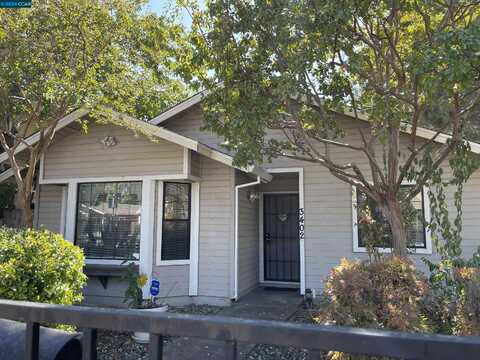 3402 21St Ave, Sacramento, CA 95820