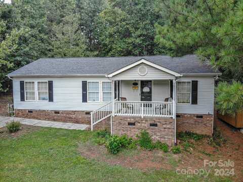 394 Link Drive, Iron Station, NC 28080