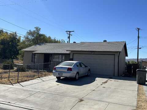 274 Avenue P 5, Palmdale, CA 93550