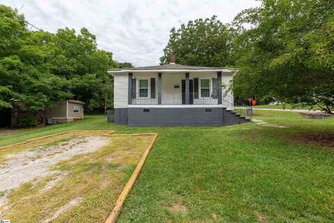 102 Poplar Street, Clover, SC 29710